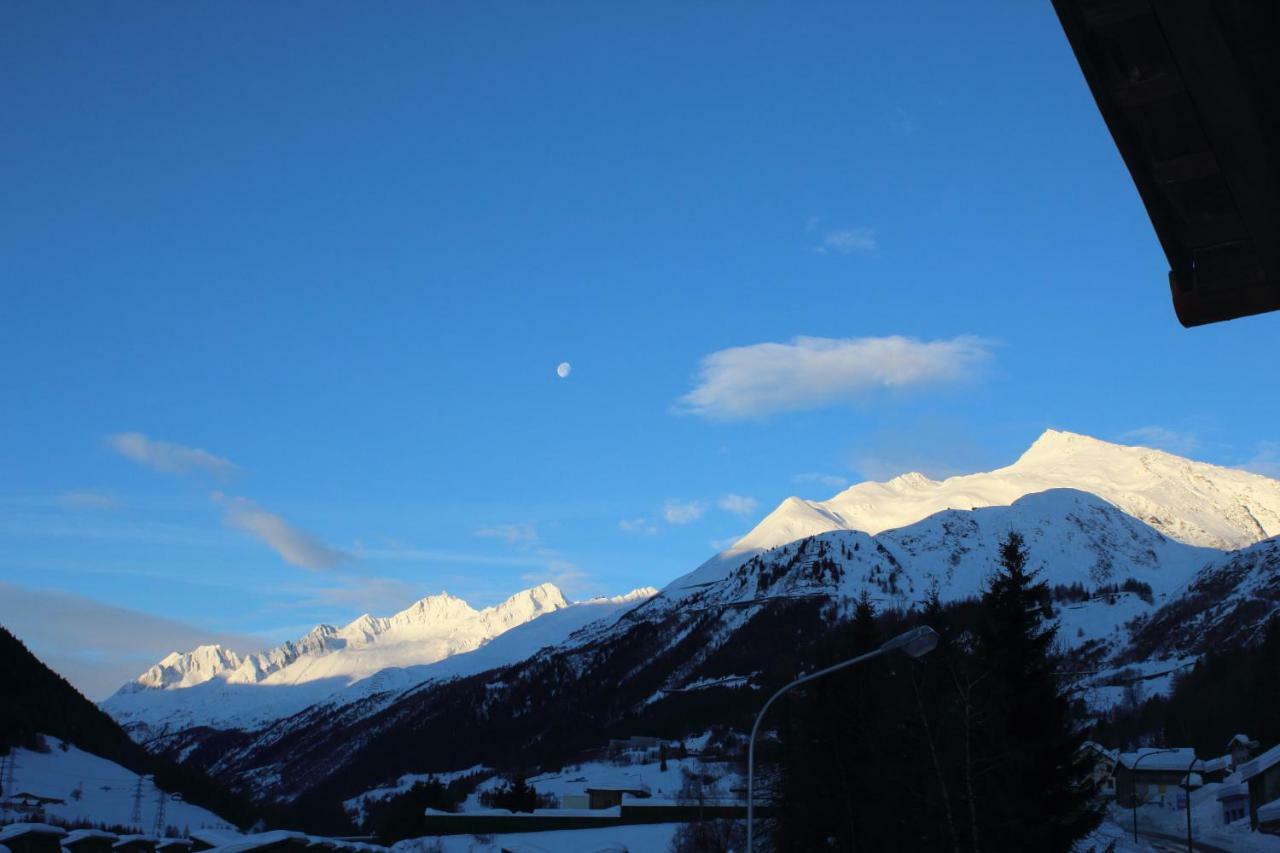 Chalet Cuore Delle Alpi Airolo Kültér fotó
